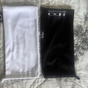 OAKlEY Microfiber case